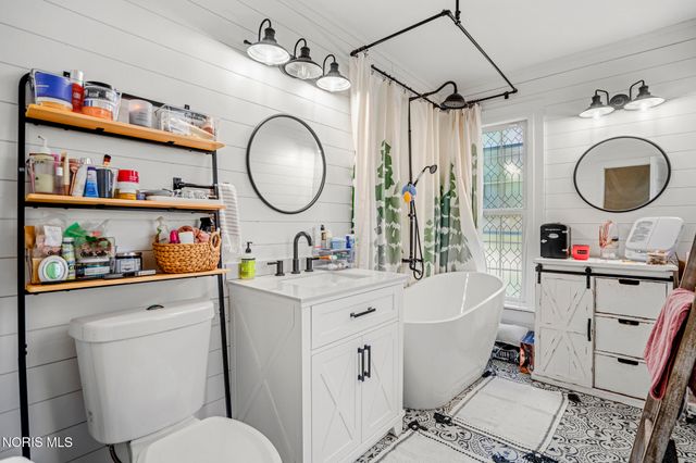 322 North Street, Waterville, OH 43566