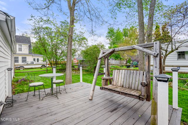 322 North Street, Waterville, OH 43566