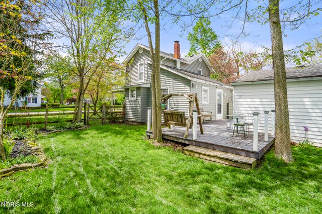322 North Street, Waterville, OH 43566