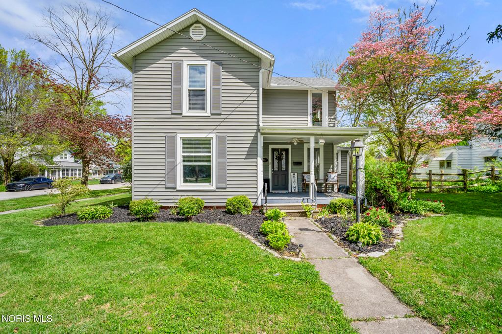 322 North Street, Waterville, OH 43566