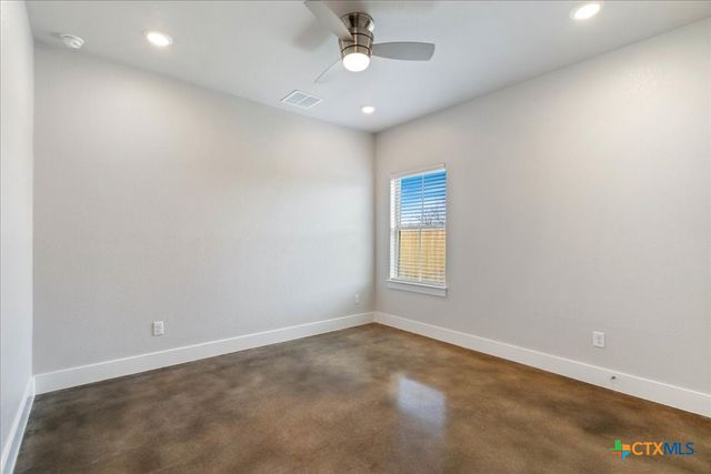 223 Timberline Drive, Burnet, TX 78611