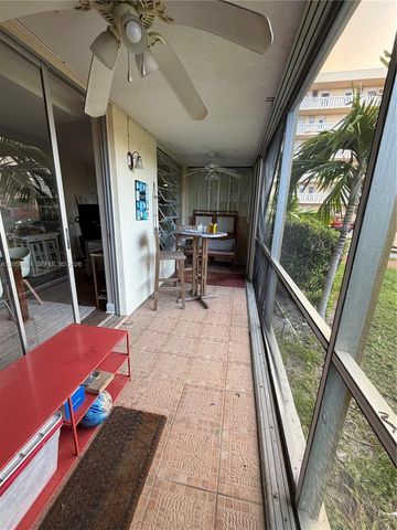 2980 Point East Dr D101, Aventura, FL 33160