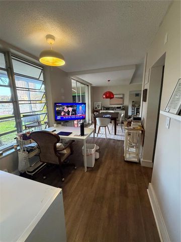 2980 Point East Dr D101, Aventura, FL 33160
