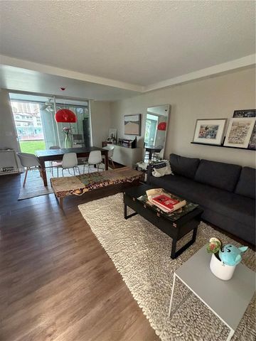 2980 Point East Dr D101, Aventura, FL 33160