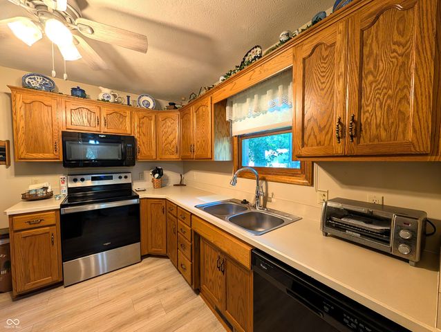 5011 Countess Drive, Columbus, IN 47203