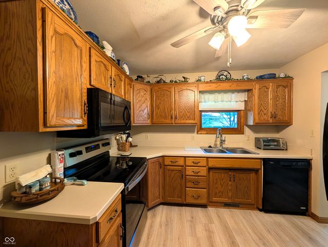 5011 Countess Drive, Columbus, IN 47203