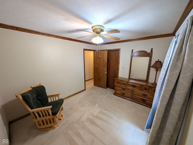 5011 Countess Drive, Columbus, IN 47203