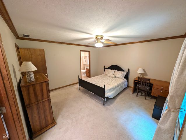 5011 Countess Drive, Columbus, IN 47203
