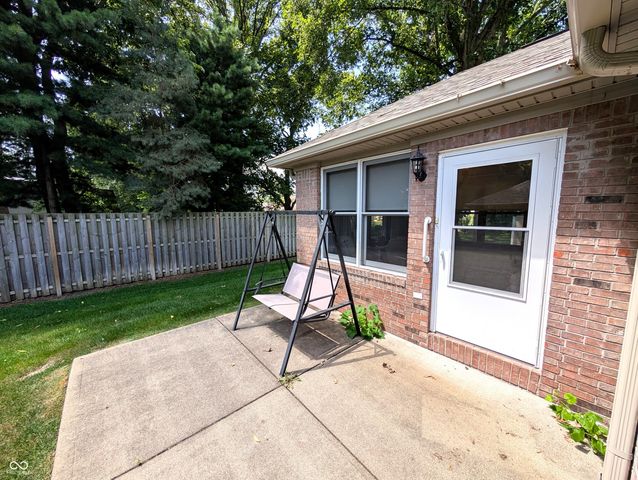 5011 Countess Drive, Columbus, IN 47203
