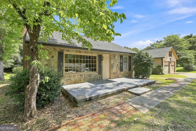 458 Mehaffey Drive, Fairburn, GA 30213