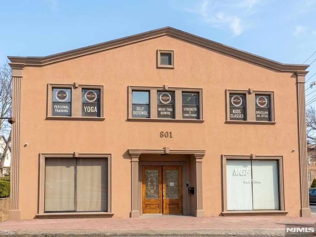801 Palisade Avenue, Fort Lee, NJ 07024