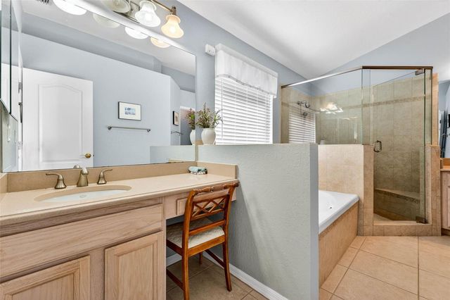 9324 HIDDEN WATER CIRCLE, Riverview, FL 33578