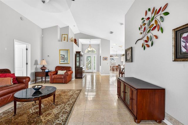 9324 HIDDEN WATER CIRCLE, Riverview, FL 33578