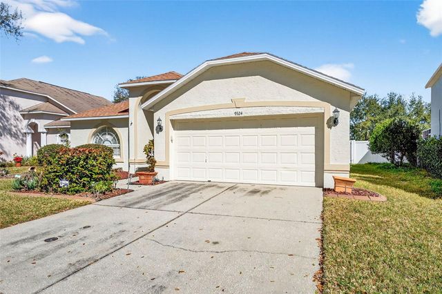 9324 HIDDEN WATER CIRCLE, Riverview, FL 33578