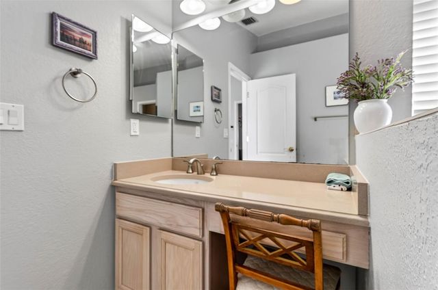 9324 HIDDEN WATER CIRCLE, Riverview, FL 33578