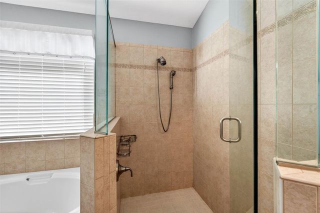 9324 HIDDEN WATER CIRCLE, Riverview, FL 33578