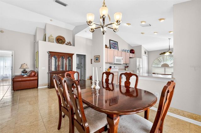 9324 HIDDEN WATER CIRCLE, Riverview, FL 33578