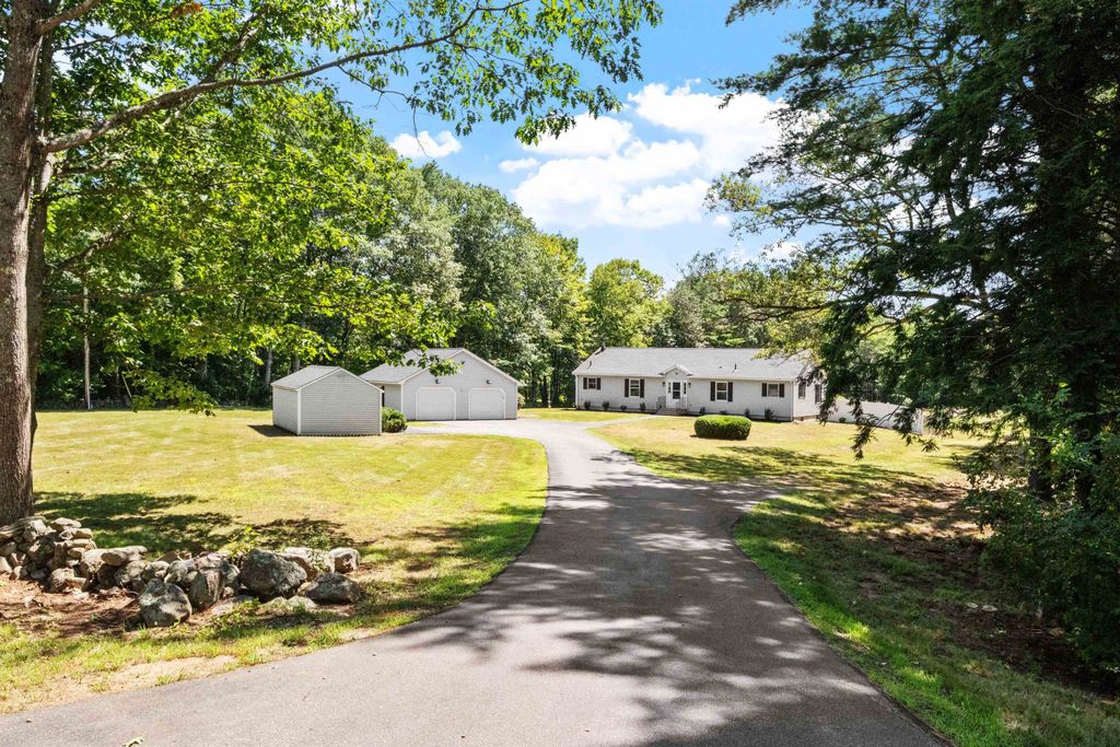 114 Farrarville Road, Belmont, NH 03220