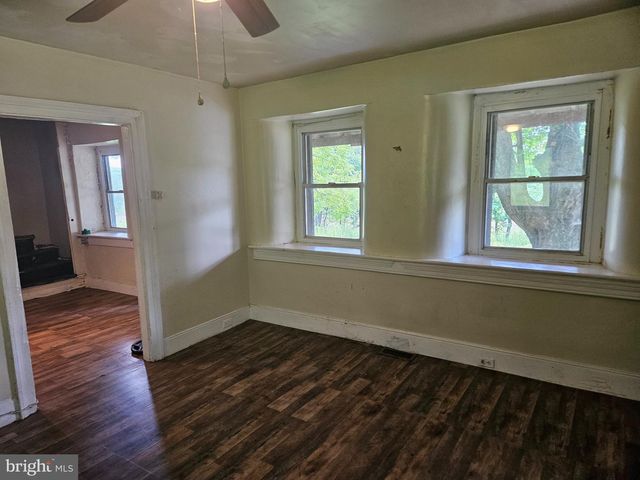 107 BETHESDA, Elverson, PA 19520