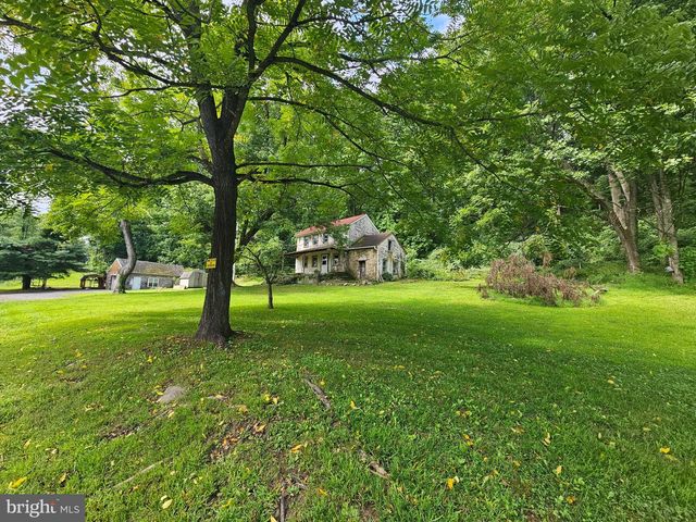 107 BETHESDA, Elverson, PA 19520