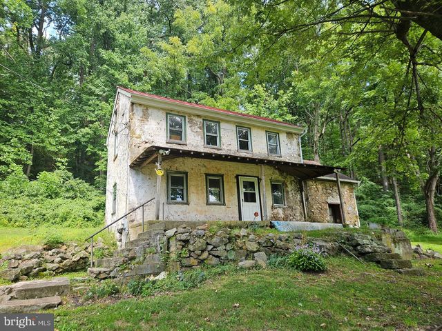 107 BETHESDA, Elverson, PA 19520