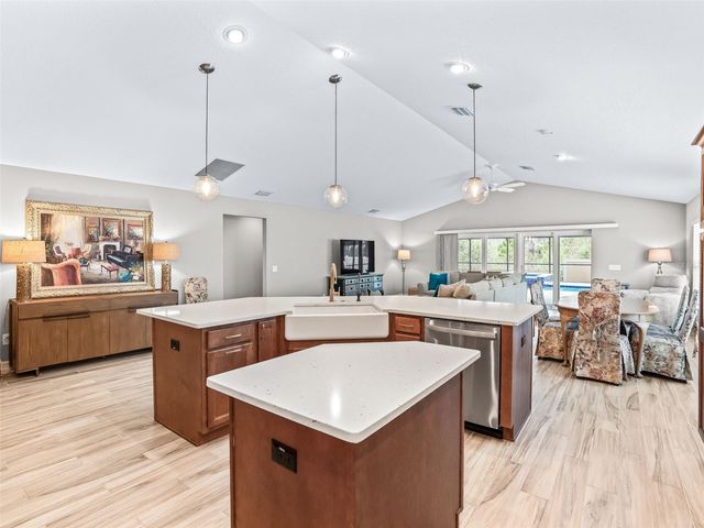 889 JAY STREET, The Villages, FL 32163