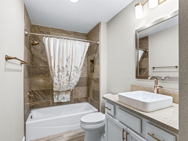 889 JAY STREET, The Villages, FL 32163