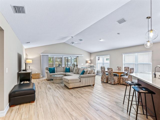 889 JAY STREET, The Villages, FL 32163