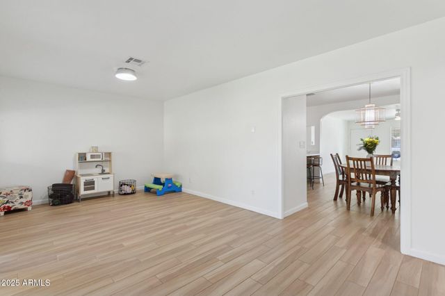 6146 N 18TH Avenue, Phoenix, AZ 85015