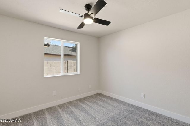 1327 W PIUTE Avenue, Phoenix, AZ 85027