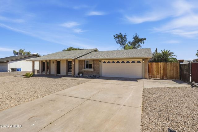 1327 W PIUTE Avenue, Phoenix, AZ 85027