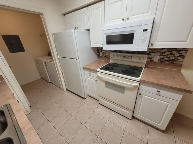 36101 DEER CREEK DRIVE 104, Zephyrhills, FL 33541