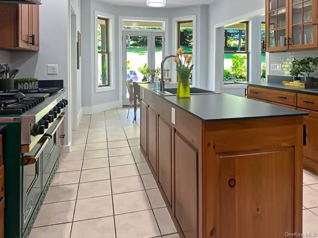 350 Taghkanic Road, Elizaville, NY 12523