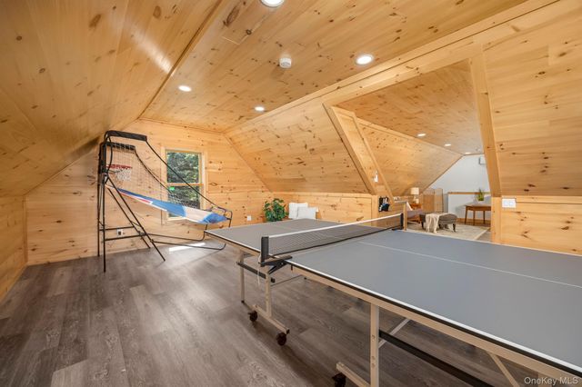350 Taghkanic Road, Elizaville, NY 12523