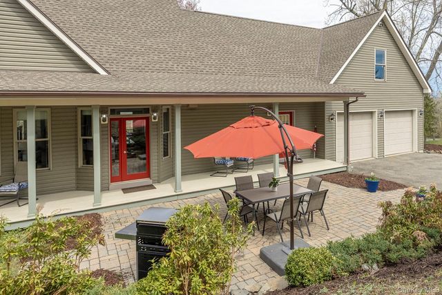 350 Taghkanic Road, Elizaville, NY 12523