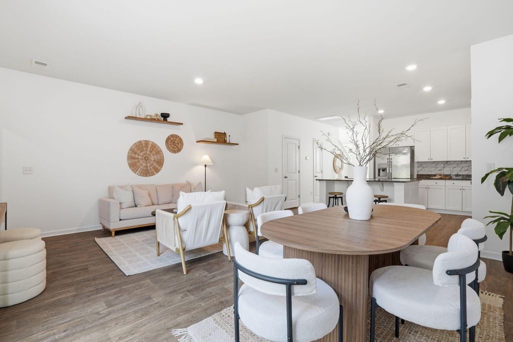 Image 13 of property listing at 1863 Towne Street, Johns Island, SC 29455