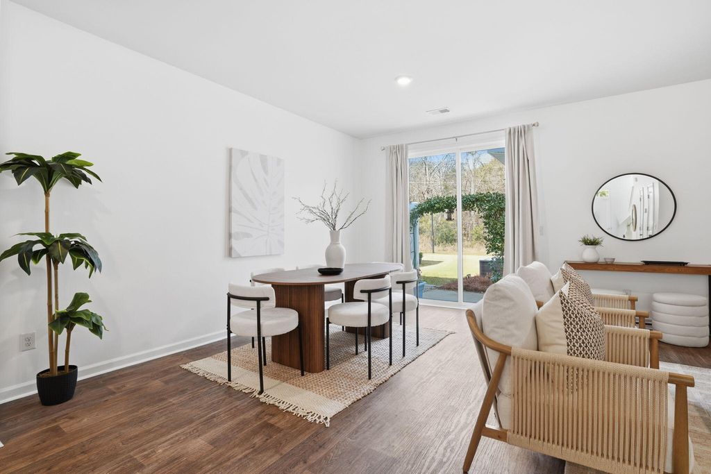 Image 16 of property listing at 1863 Towne Street, Johns Island, SC 29455