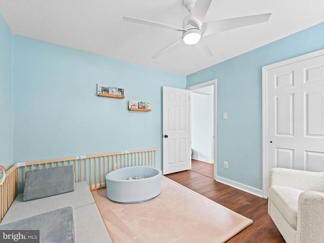 28 DREXEL AVE, Stratford, NJ 08084
