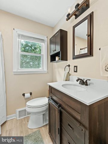 28 DREXEL AVE, Stratford, NJ 08084