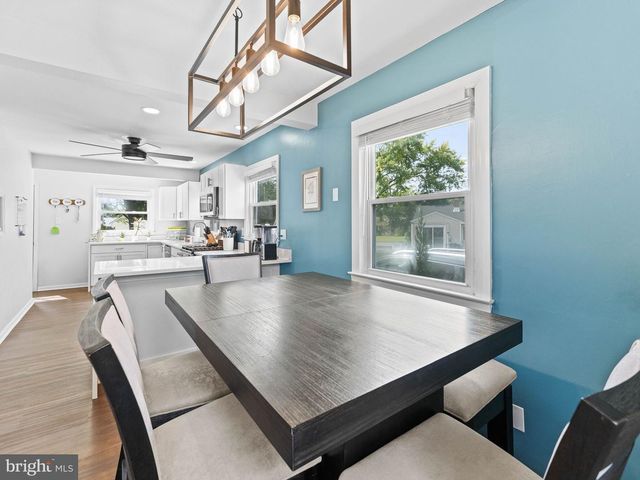 28 DREXEL AVE, Stratford, NJ 08084