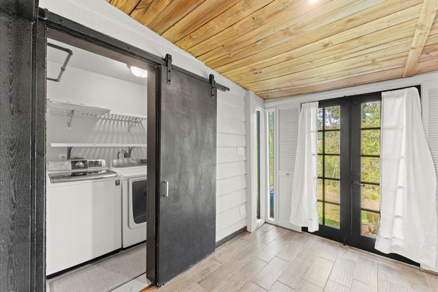 775 Worthshire Street, Houston, TX 77008