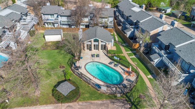775 Worthshire Street, Houston, TX 77008