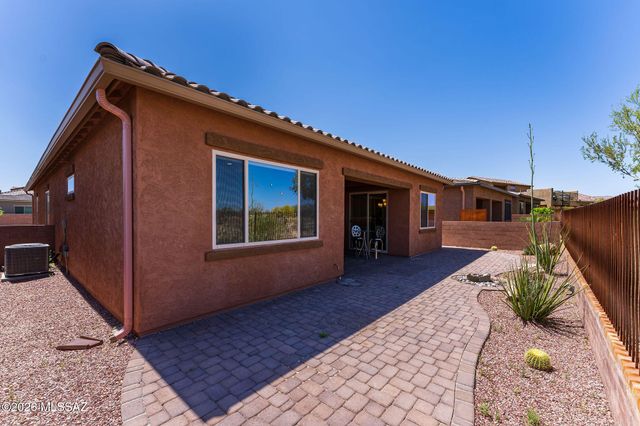 13036 N Spinystar Drive, Oro Valley, AZ 85755