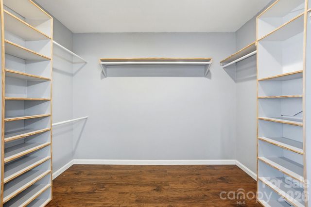 949 Willow Creek Drive, Gastonia, NC 28054