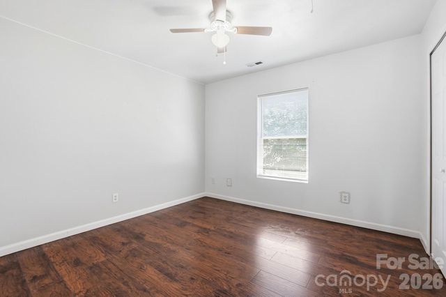 949 Willow Creek Drive, Gastonia, NC 28054