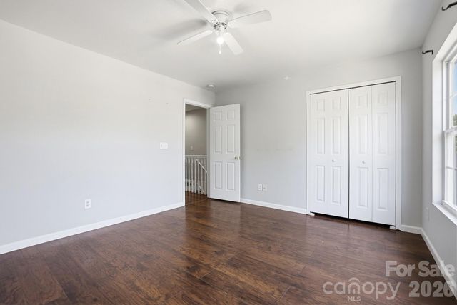 949 Willow Creek Drive, Gastonia, NC 28054