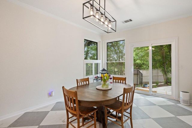 2720 Cascade Falls DR, Austin, TX 78738