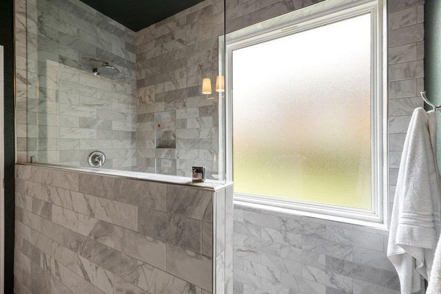 2720 Cascade Falls DR, Austin, TX 78738