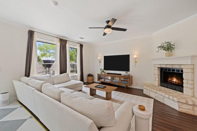 2720 Cascade Falls DR, Austin, TX 78738