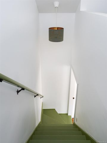 46 Fountain Place, Poughkeepsie, NY 12603